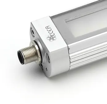 CA0421S09 Maschinenleuchte IP67, 24VDC, Länge: 654mm, Watt: 18W, Abstrahlwinkel 110°, Durchmesser 40 mm, Anschulss M12 Steckverbinder CCEA
